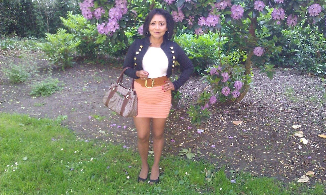 Beurette athlétique cherche plan cul sans tabou à Grenoble pour instants torrides et passionnés rencontre-Beurette-Grenoble