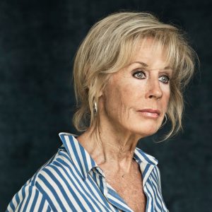 Série bouclée, cafard, verre ce soir ? Denise - rencontre-Cougar-Aix-en-Provence