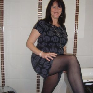 Rachel - rencontre-Cougar-Sedan