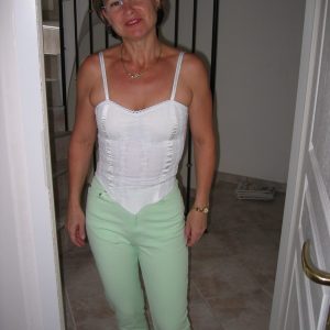 Élodie - rencontre-Milf-Nantes