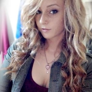 Luana - rencontre-Milf-Valence