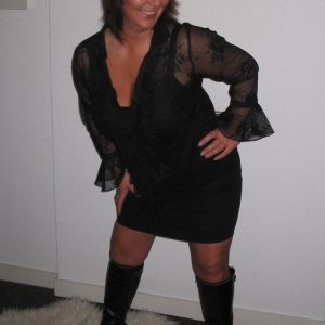 Envie de chaleur ce soir Cécile - rencontre-Cougar-Martigues